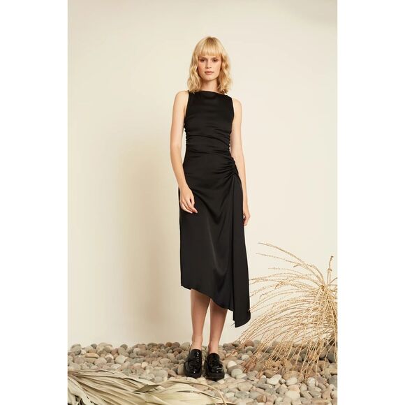 Luxely Finch Crepe‎ Back Stretch Satin Dress Black Size 6 NWOT - Picture 1 of 4